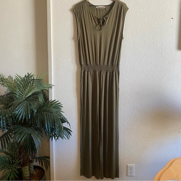Michael Stars Pants - Michael Stars Green Oliver Jumpsuit Scoop Neck With Tie Sleeveless Size Med